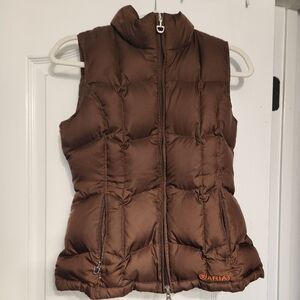 Brown puffer Ariat vest